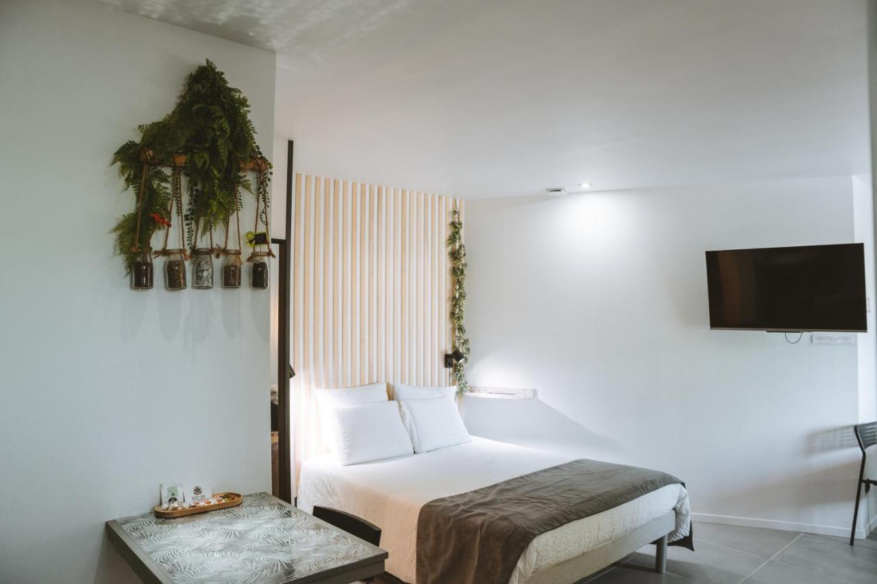 Sky - Gite Meuble & Confort Drome - Ecolodgite Laveyron Εξωτερικό φωτογραφία